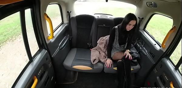  Girl fucks in a taxi without restraint